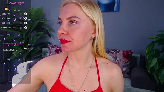Snapshot of FromRussia chatting on 3, 6, 2026 FromRussia online show from 3, 6, 2026
