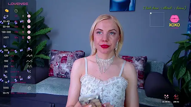 Snapshot of FromRussia chatting on 28, 5, 2026 FromRussia online show from 28, 5, 2026