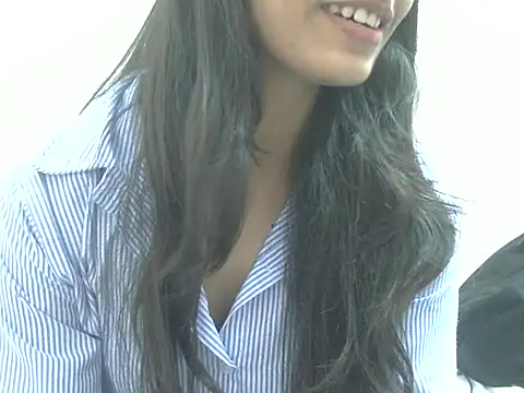 lusty tanu online show from 23, 4, 2026