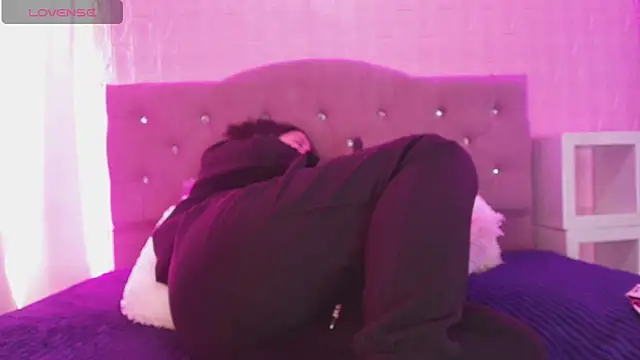 Lucy Nasty Ass online show from 21, 4, 2026