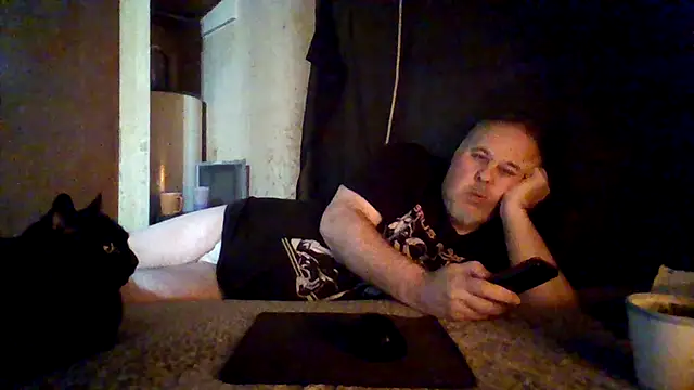 Snapshot of Nightshade1195 chatting on 1, 6, 2026 Nightshade1195 online show from 1, 6, 2026