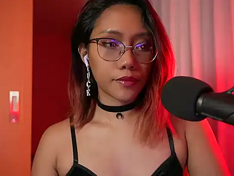Snapshot of VexaNyx chatting on 12, 6, 2026 VexaNyx online show from 12, 6, 2026
