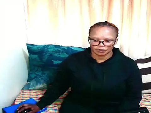 Snapshot of Ebony_Bloom69 chatting on 2, 7, 2026 Ebony Bloom69 online show from 2, 7, 2026
