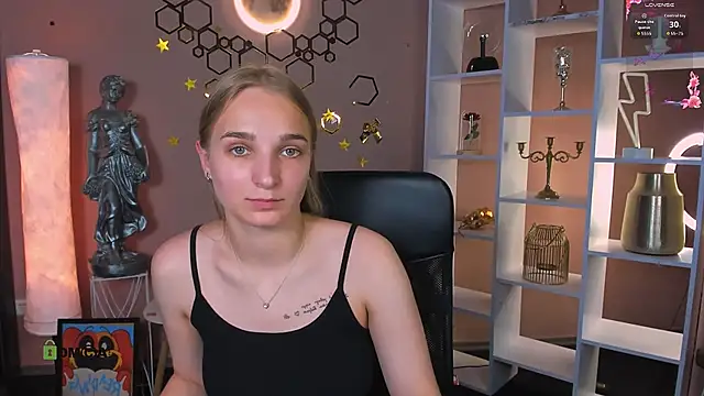 ollivia dream online show from 5, 6, 2026