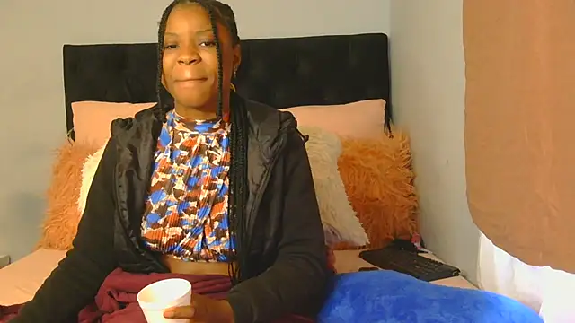 Snapshot of julianaa19 chatting on 28, 5, 2026 julianaa19 online show from 28, 5, 2026