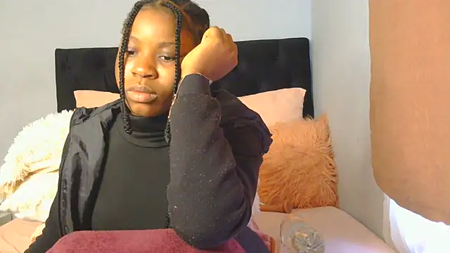 Snapshot of julianaa19 chatting on 26, 5, 2026 julianaa19 online show from 26, 5, 2026