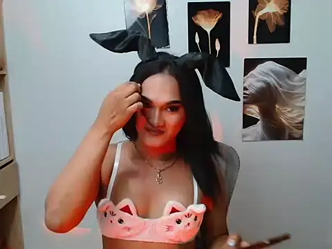 YourHot Nica online show from 21, 4, 2026