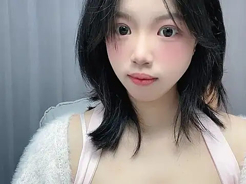 TwinXXyan online show from 21, 4, 2026