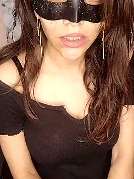 Snapshot of lovelyrosewifey chatting on 26, 5, 2026 lovelyrosewifey online show from 26, 5, 2026