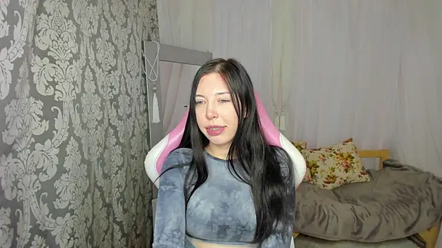 Sandra Ross online show from 24, 4, 2026