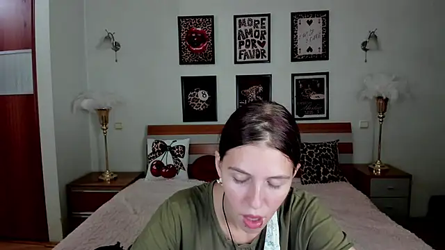 Snapshot of MaryRapunzel chatting on 7, 7, 2026 MaryRapunzel online show from 7, 7, 2026