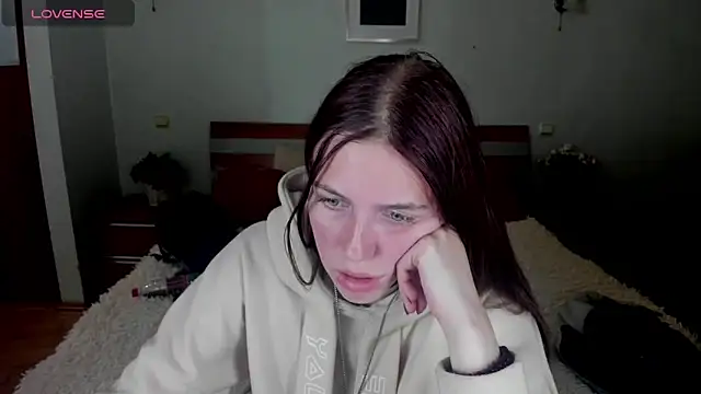MaryRapunzel online show from 6, 5, 2026