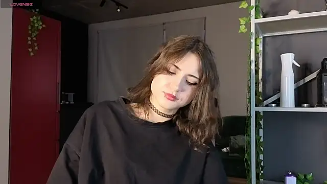 lovergirl4me online show from 8, 5, 2026