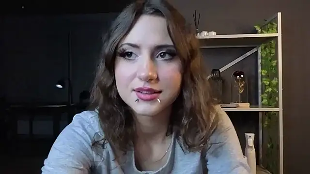 Snapshot of lovergirl4me chatting on 11, 6, 2026 lovergirl4me online show from 11, 6, 2026