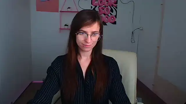 Luna Tantra online show from 26, 6, 2026