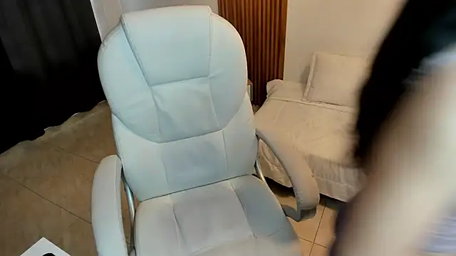 Snapshot of luniksa chatting on 29, 5, 2026 luniksa online show from 29, 5, 2026