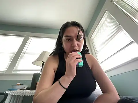 athanathelesbian online show from 21, 4, 2026