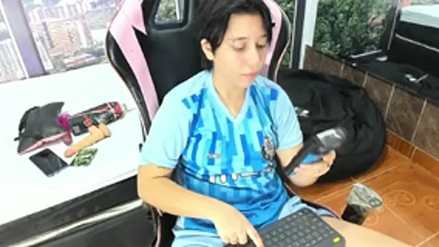 Snapshot of CloeAndKalifa chatting on 18, 7, 2026 CloeAndKalifa online show from 18, 7, 2026