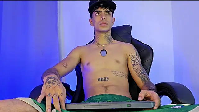 MIGUEL AGUIRRECA online show from 21, 4, 2026