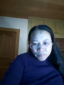 Snapshot of lymm78 chatting on 11, 5, 2026 lymm78 online show from 11, 5, 2026