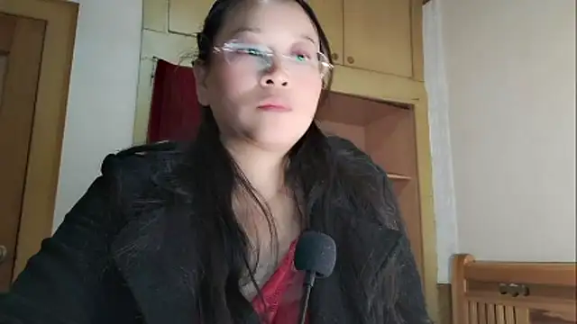Snapshot of lymm78 chatting on 3, 5, 2026 lymm78 online show from 3, 5, 2026