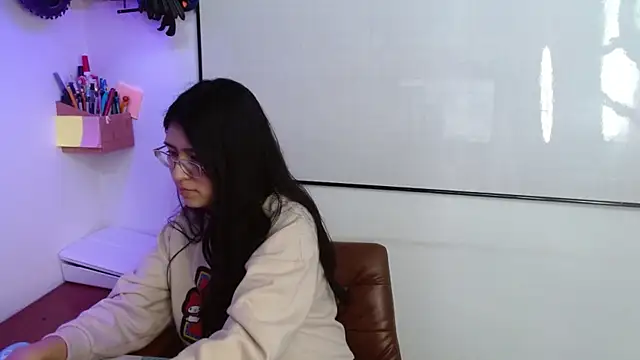 Danii rizzo online show from 6, 7, 2026