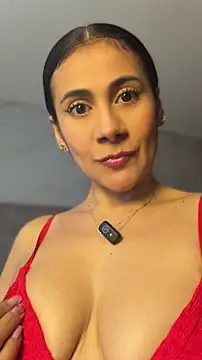 Laia Hills online show from 19, 5, 2026