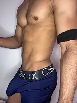 Snapshot of Lucas_93840 chatting on 7, 5, 2026 Lucas 93840 online show from 7, 5, 2026