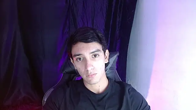 Snapshot of dante_18cm_ chatting on 10, 5, 2026 dante 18cm online show from 10, 5, 2026