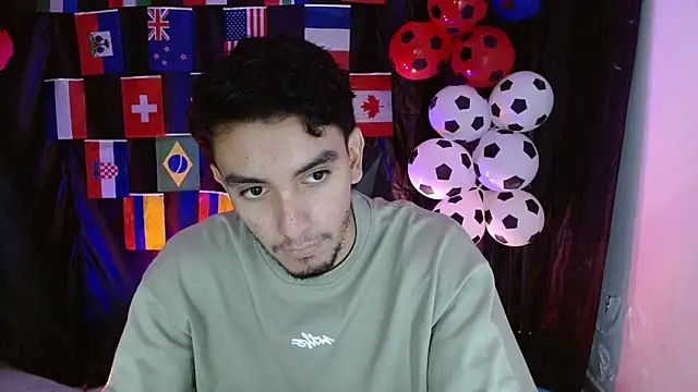 Snapshot of dante_18cm_ chatting on 21, 6, 2026 dante 18cm online show from 21, 6, 2026