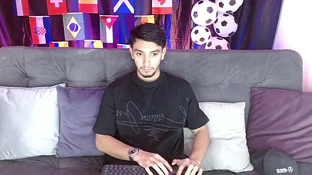 Snapshot of dante_18cm_ chatting on 21, 7, 2026 dante 18cm online show from 21, 7, 2026