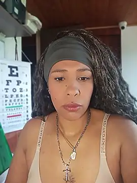 Ivon C online show from 12, 5, 2026