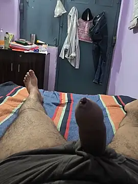 Snapshot of IndianDaddy0 chatting on 8, 6, 2026 IndianDaddy0 online show from 8, 6, 2026