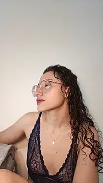 Snapshot of DanaaCollins chatting on 27, 5, 2026 DanaaCollins online show from 27, 5, 2026