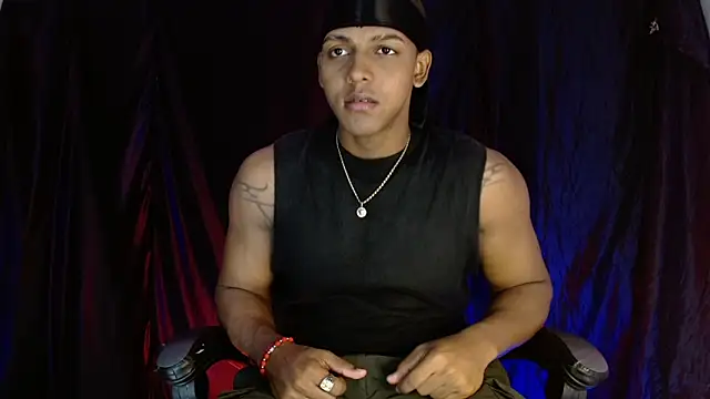Snapshot of zoriel_bigcock chatting on 4, 6, 2026 zoriel bigcock online show from 4, 6, 2026