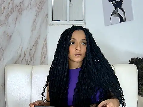 khiara jhones online show from 22, 4, 2026