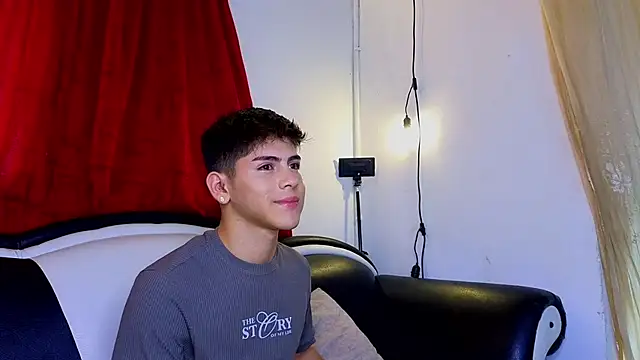 josethariaz25 online show from 22, 4, 2026