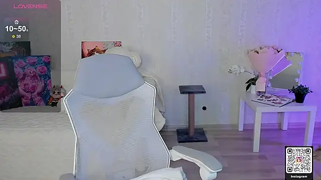 LinnLove online show from 3, 6, 2026