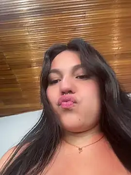 Snapshot of emily_gv1 chatting on 8, 6, 2026 emily gv1 online show from 8, 6, 2026