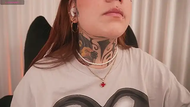 Tessa ruxh online show from 11, 6, 2026
