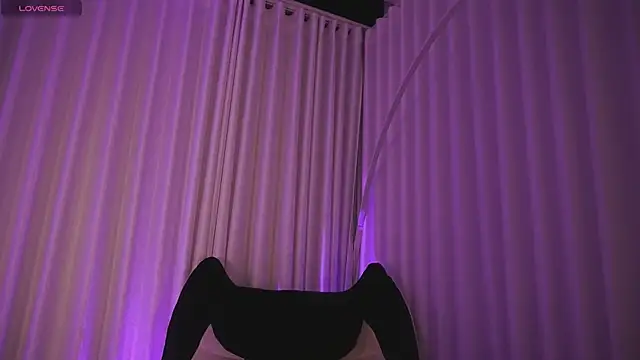 Tessa ruxh online show from 2, 5, 2026