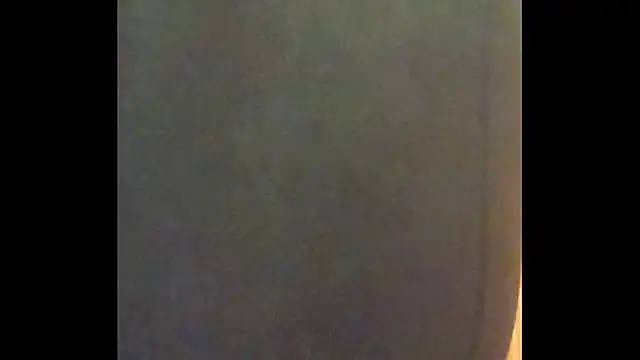 Snapshot of EscapedSibilant chatting on 1, 6, 2026 EscapedSibilant online show from 1, 6, 2026