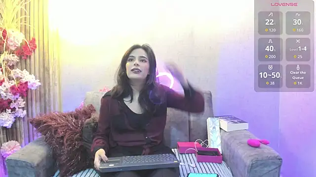 Snapshot of ShantalBr chatting on 22, 5, 2026 ShantalBr online show from 22, 5, 2026