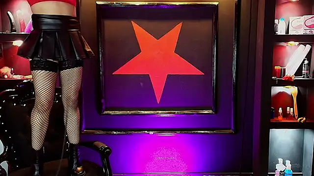 Girls of fire   online show from 1, 6, 2026