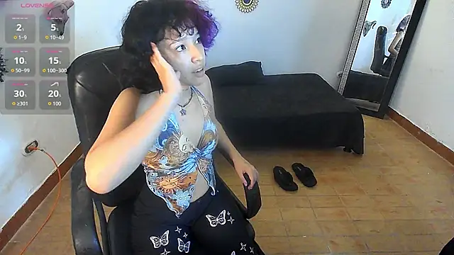 chaotic purple online show from 21, 4, 2026