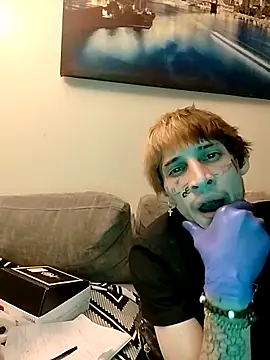 CamsWRLD online show from 21, 4, 2026