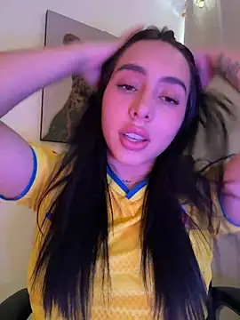 Snapshot of IsabellaNoir_ chatting on 3, 7, 2026 IsabellaNoir online show from 3, 7, 2026