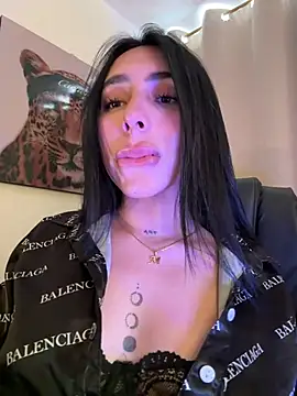 Snapshot of IsabellaNoir_ chatting on 28, 7, 2026 IsabellaNoir online show from 28, 7, 2026