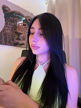 Snapshot of IsabellaNoir_ chatting on 7, 7, 2026 IsabellaNoir online show from 7, 7, 2026