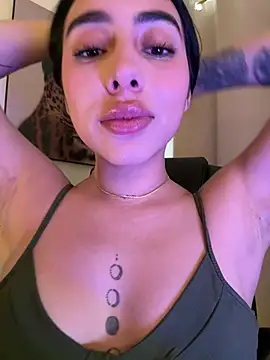 Snapshot of IsabellaNoir_ chatting on 29, 7, 2026 IsabellaNoir online show from 29, 7, 2026